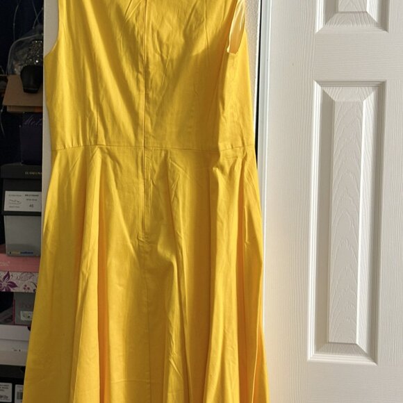 New Pin Up Style - Picture 2 of 3